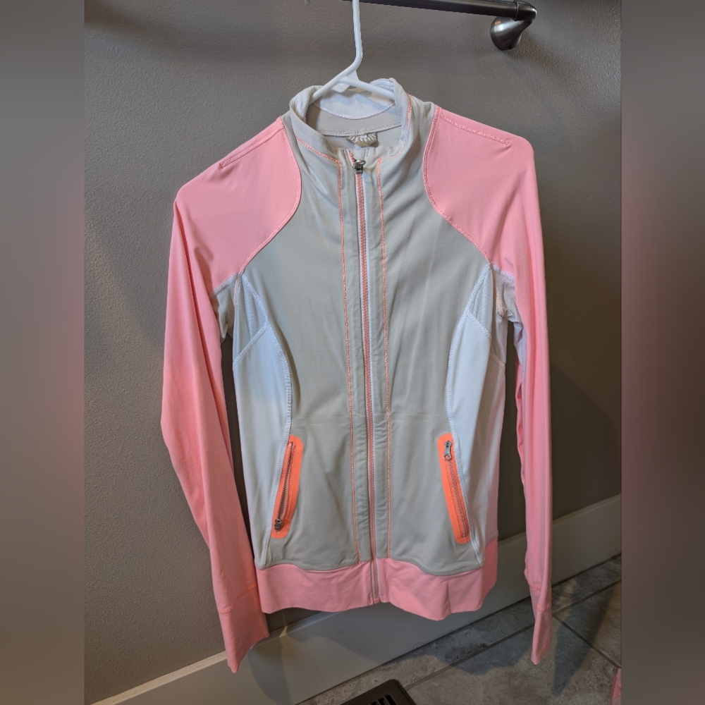 Size 6 Lululemon zip up